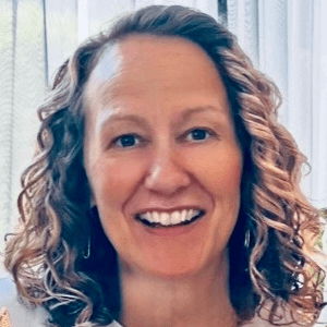 Dani Low, Specialist Medical Administrator